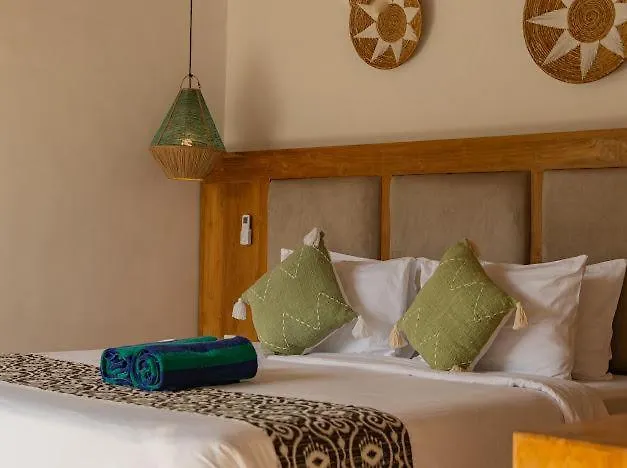 The Lava Bali And Hot Spring Couette-café